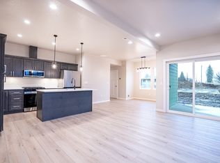 8146 W Boekel Rd, Rathdrum, ID 83858