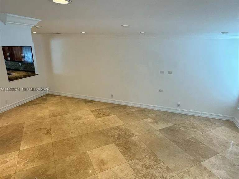 3920 Woodside Dr #2 — Photo 11