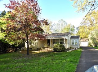 1415 Schoolhouse Rd, Perkasie, PA 18944