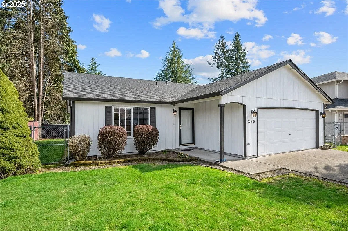 3 bed, 1160 sqft, $2,850 — Photo 1