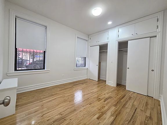 4th image of 140 Wadsworth Ave #103