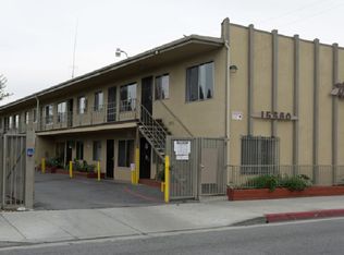 15560 Orange Ave #216, Paramount, CA 90723