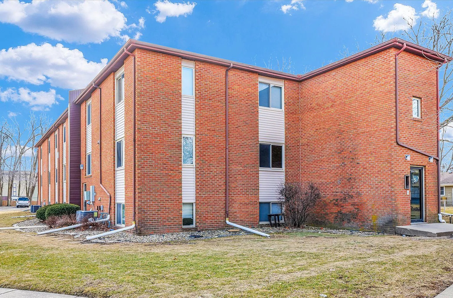 5 Willedrob — Photo 1