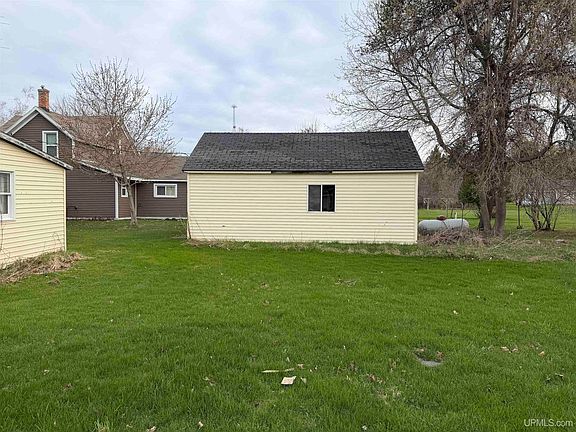 4th image of 6362 1st Ave