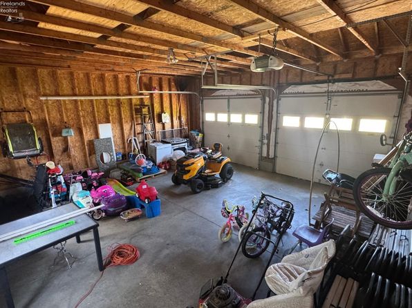 6617 Billings Rd, Castalia, OH 44824