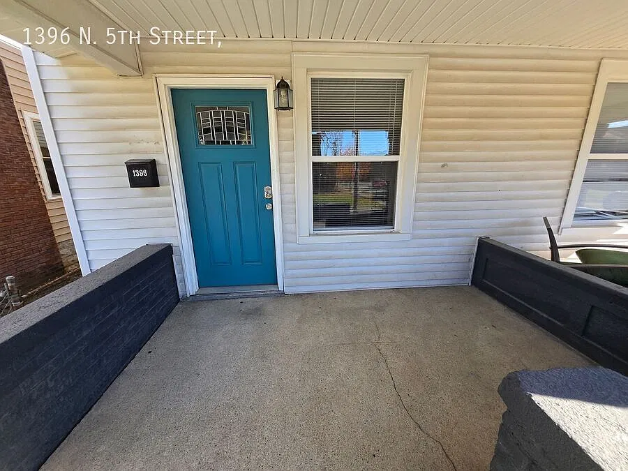 Beautiful 3 Bedroom Duplex in Weinland Park! — Photo 2