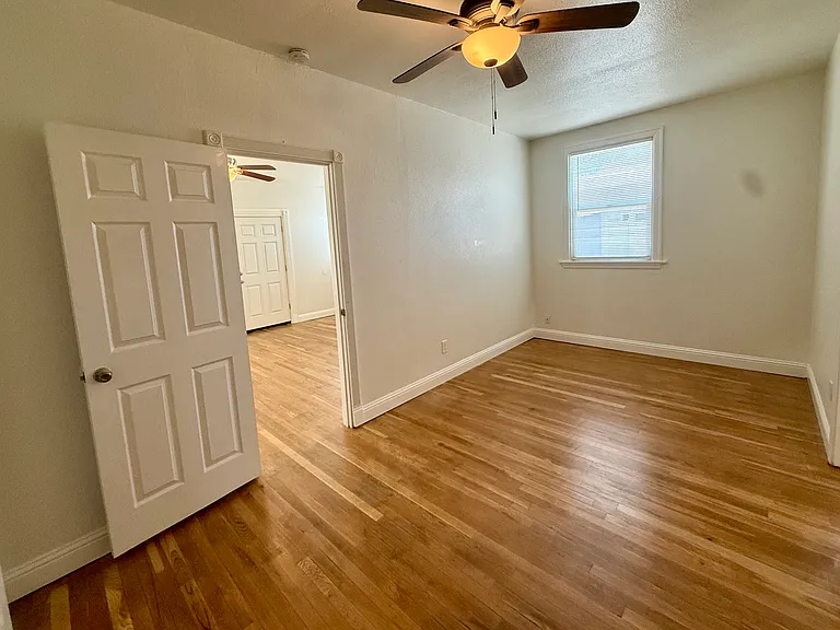 1311 Cahill Ave #B — Photo 5