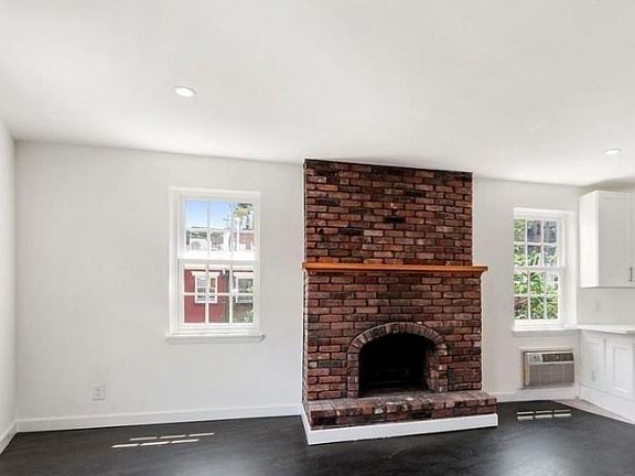 2nd image of 316 W 11th St #2N