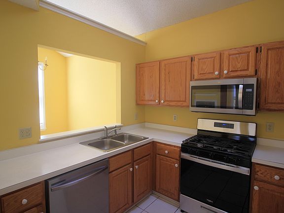 4th image of 112 Sterlingdaire Dr