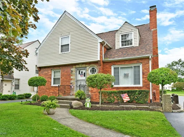 427 Butler Rd NE, Warren, OH 44483