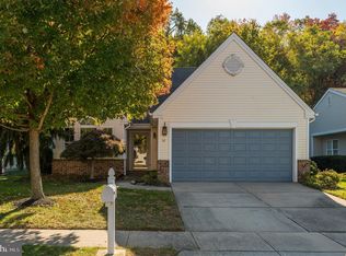 32 Clifford Ct, Mount Laurel, NJ 08054