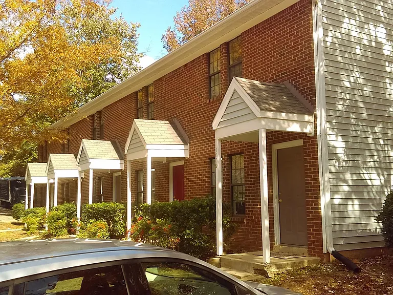 Property View - 2nd door is 1007 Parkthrough