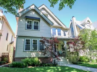 2751 N Stowell Ave, Milwaukee, WI 53211