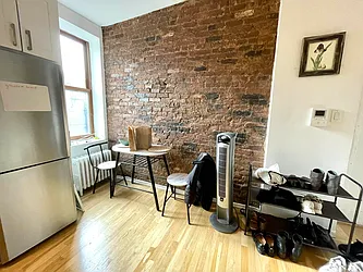 Rented by J PRESTON AND ASSOCIATES INC