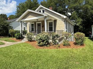 1607 Thurmond St, Winston Salem, NC 27105
