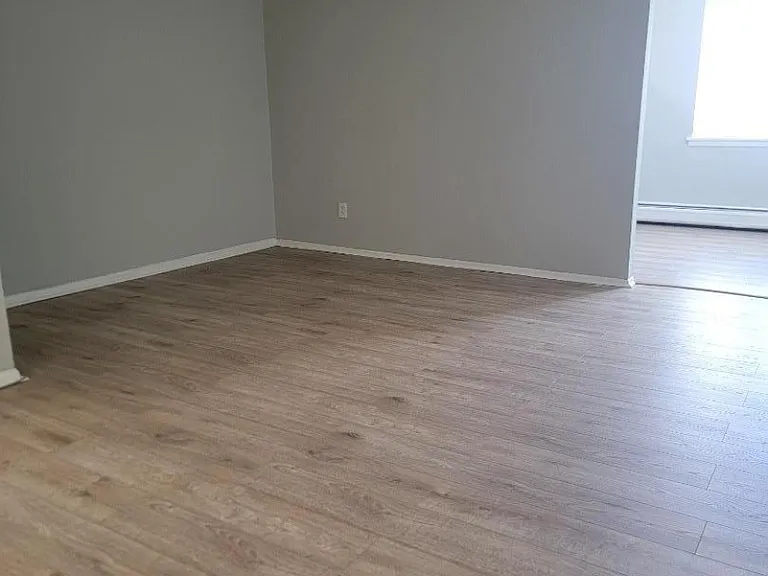340 Hudson St #29 — Photo 8