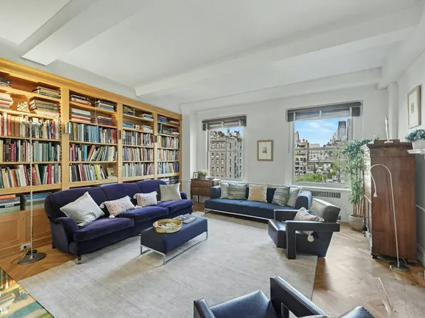 155 East 72nd Street image 1 of 10