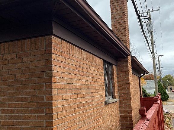 5th image of 15814 Aster Ave