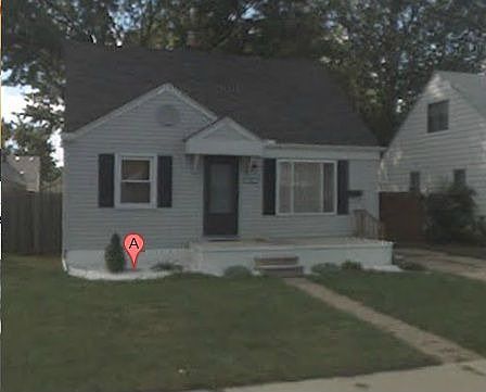 2nd image of 25841 Hollywood St