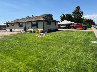 501 W 4th Ave, Toppenish, WA 98948