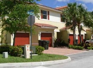 2525 NW 31st Ct, Oakland Park, FL 33309