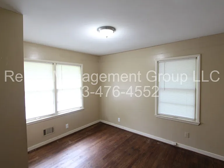 533 Jalna Rd — Photo 12