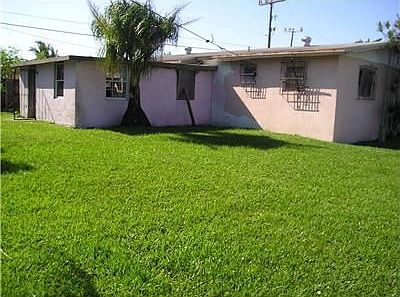 2nd image of 28405 SW 142nd Ct