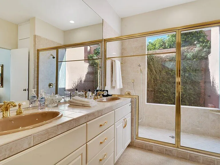 47126 El Menara Cir — Photo 21