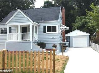 5207 N Englewood Dr, Landover, MD 20785