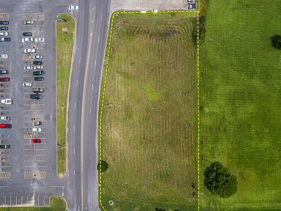 2nd image of 1538 Highway 190