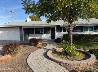 2214 E Contessa Cir, Mesa, AZ 85213