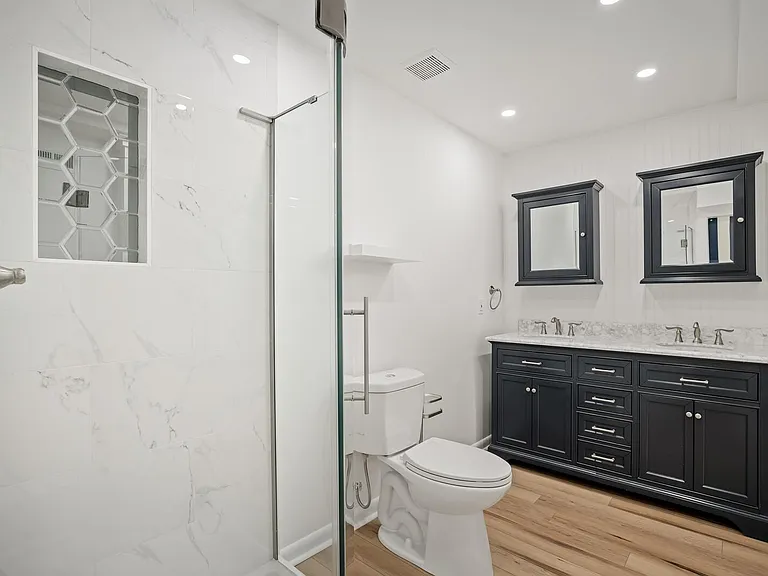 2112B Sanborn Dr — Photo 25