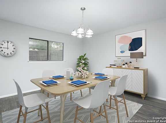 4th image of 7438 Myrtle Trl
