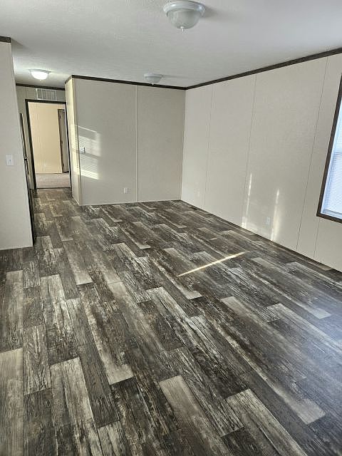 1st image of 4909 Bay Dr #60