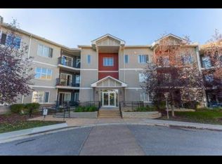 1540 Sherwood Blvd NW #1315, Calgary, AB T3R 0K5