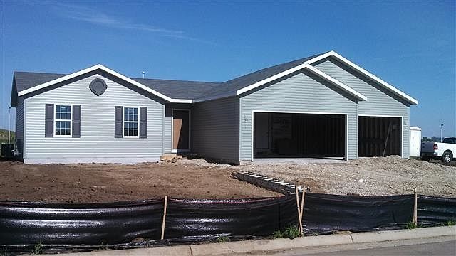 1st image of 2441 Partridge Ln