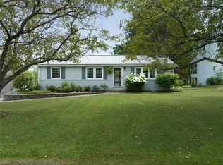 468 Chrysler Rd, Endicott, NY 13760