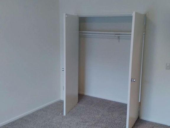 4th image of 434 W 89th St APT A
