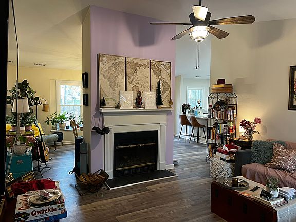 4th image of 1412 Castalia Dr
