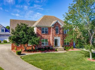 8003 Blacksmith Ct, Louisville, KY 40291