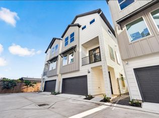 902 Kern St #B, Houston, TX 77009