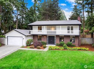 17805 NE 29th St, Redmond, WA