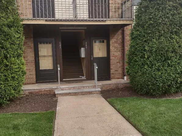 645 Cricket Ln, Woodbridge, NJ 07095