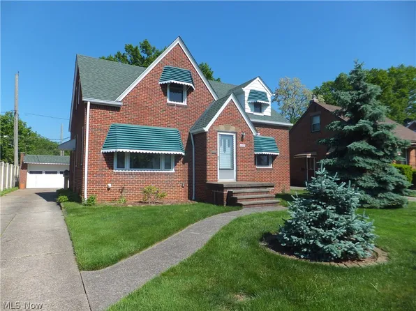 4365 Newberry Dr, Brooklyn, OH 44144