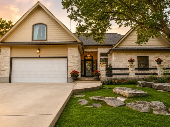 12 Springwood Cir, Wimberley, TX 78676