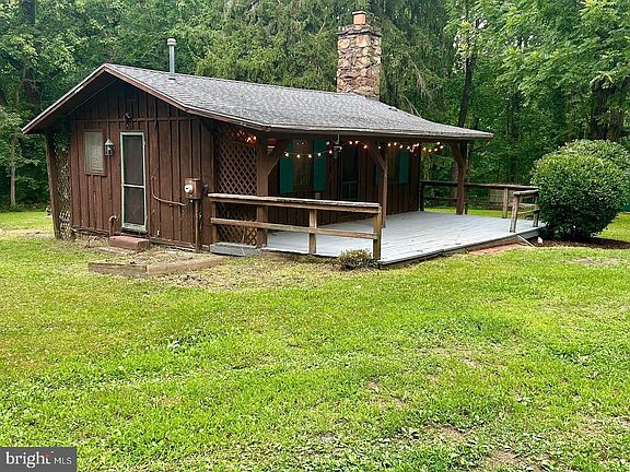 3rd image of 19330 Mountain Spring Ln #19324