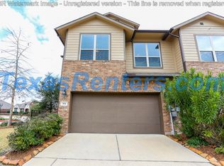 704 Water St, Webster, TX 77598