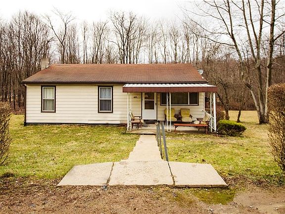 3rd image of 225 E Hilltop Dr