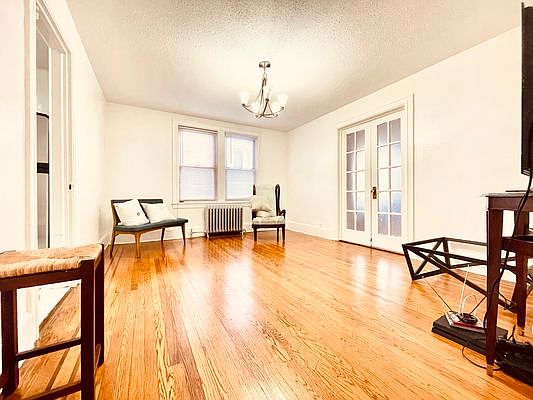 3rd image of 3601 Irwin Ave #Penthouse