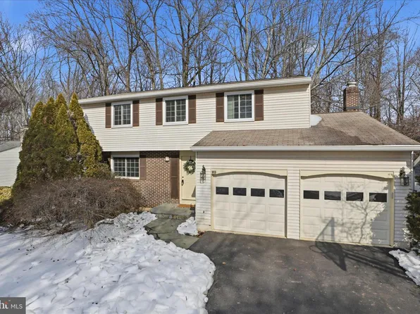 9810 Oleander Ave, Vienna, VA 22181